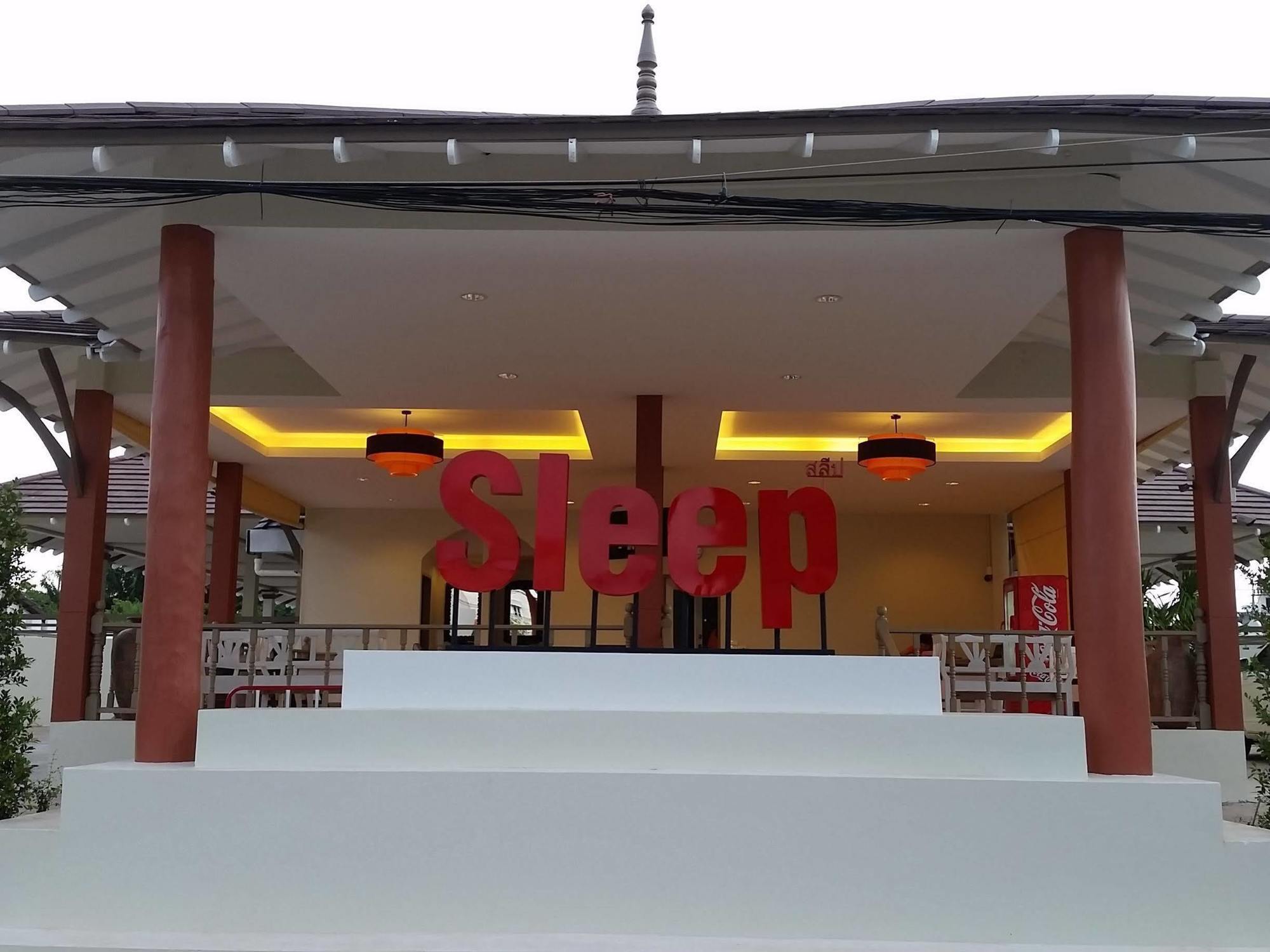 Sleep Hotel - Sha Certified Surat Thani Exteriör bild