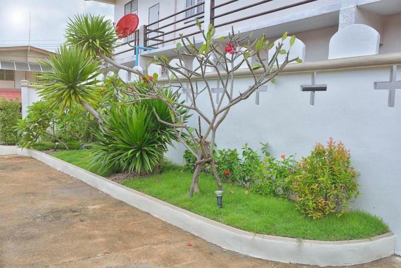 Sleep Hotel - Sha Certified Surat Thani Exteriör bild