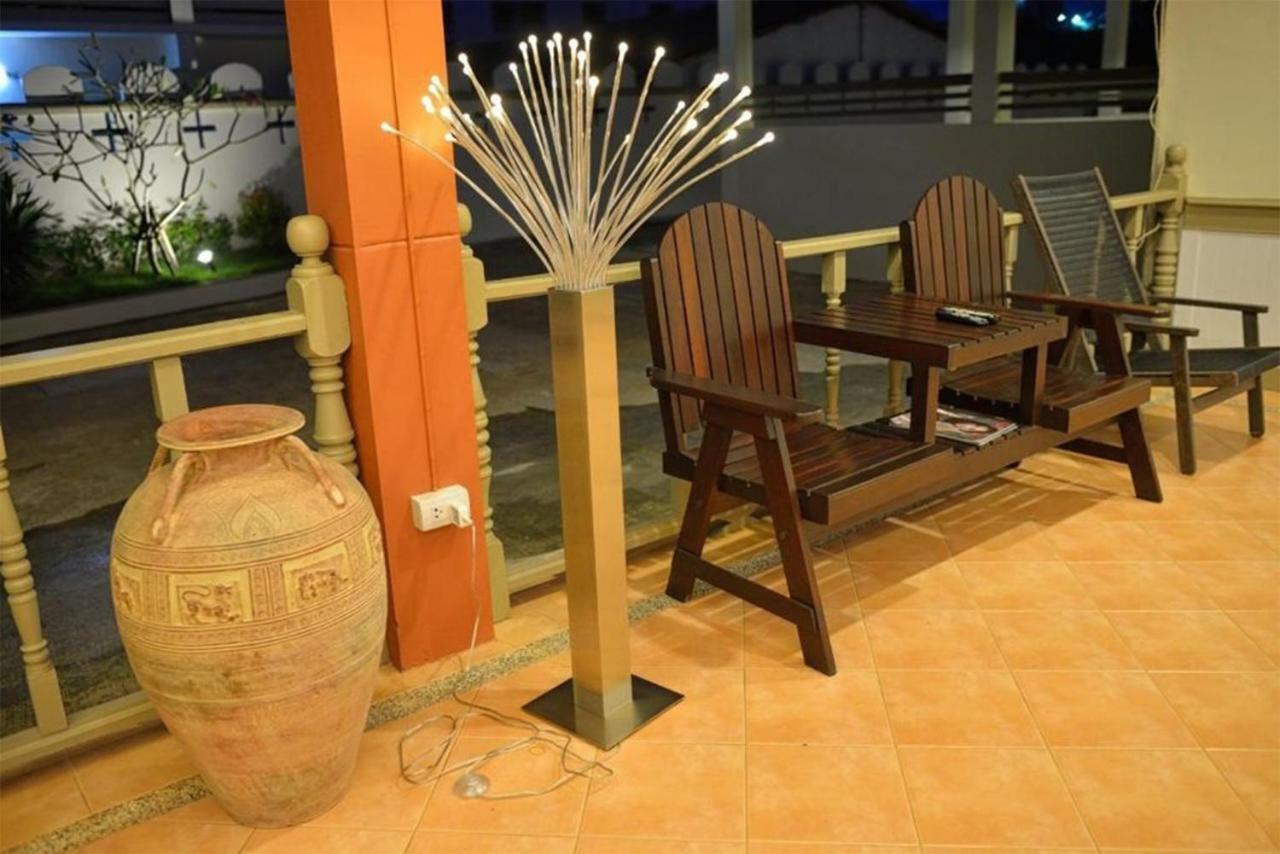Sleep Hotel - Sha Certified Surat Thani Exteriör bild